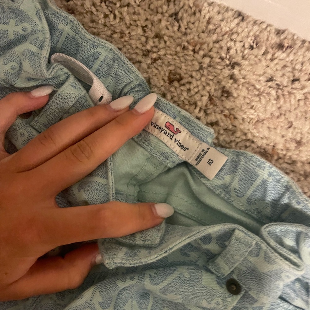 Vineyard Vines Light Blue anchor shorts